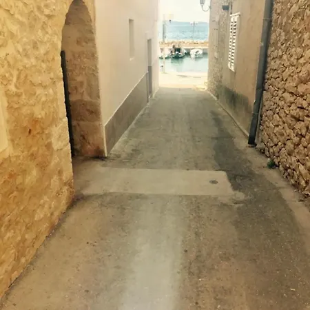 Nika One Minute From -beach