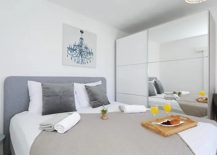 Nika One Minute From -beach Casa de Campo Zadar