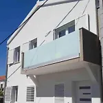 Casa di campagna Nika One Minute From -beach Zara