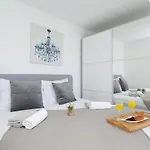 Nika One Minute From -beach Casa di campagna Zara