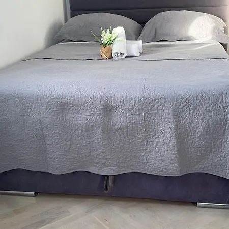 Nika One Minute From -beach منزل ريفي