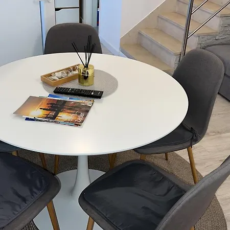 منزل ريفي Nika One Minute From -beach