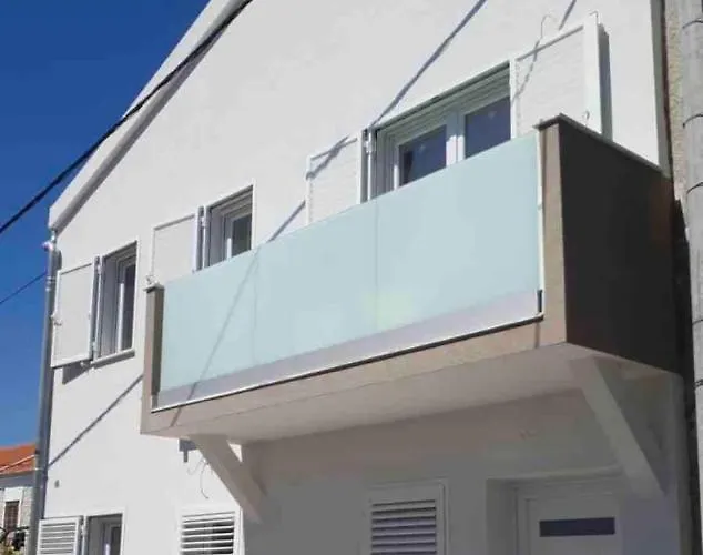 Lantställe Nika One Minute From -beach Zadar