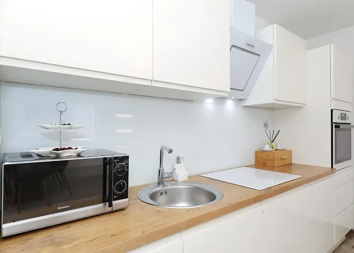 Nika One Minute From -beach Kır Evi *