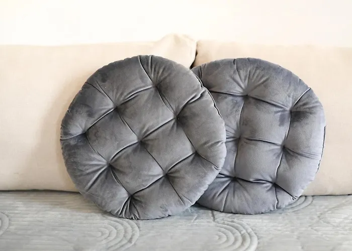 Nika One Minute From -beach Lantställe *